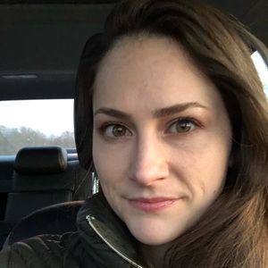 Meet your Posher, Alison